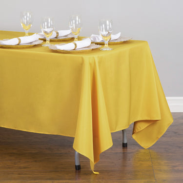 Bargain 70 x 120 in. Rectangular Polyester Tablecloth Gold