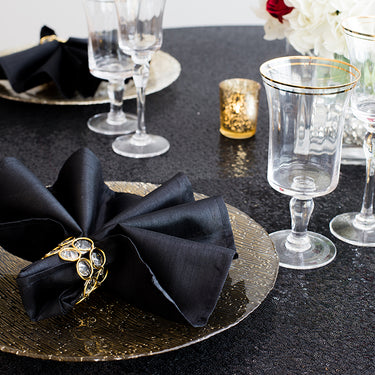 13 in. Mangata Glass Charger Plate  4/Pack (2 Colors)