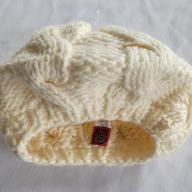 Womens Ivory Cable Knit Beret