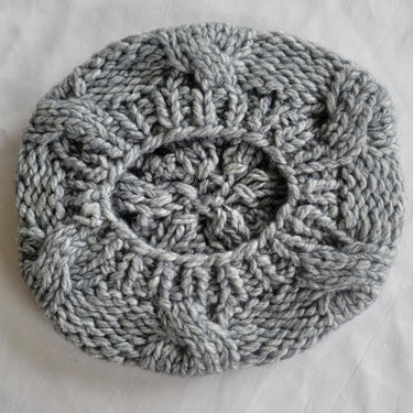 Womens Dove Cable Knit Beret