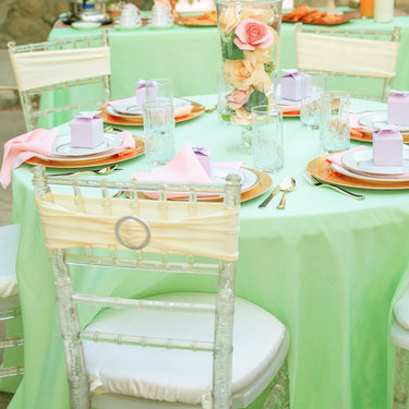 132 in. Round Polyester Tablecloth Tea Green