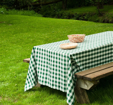 Bargain 60 X 102 In. Rectangular Tablecloth Green & White Checkered