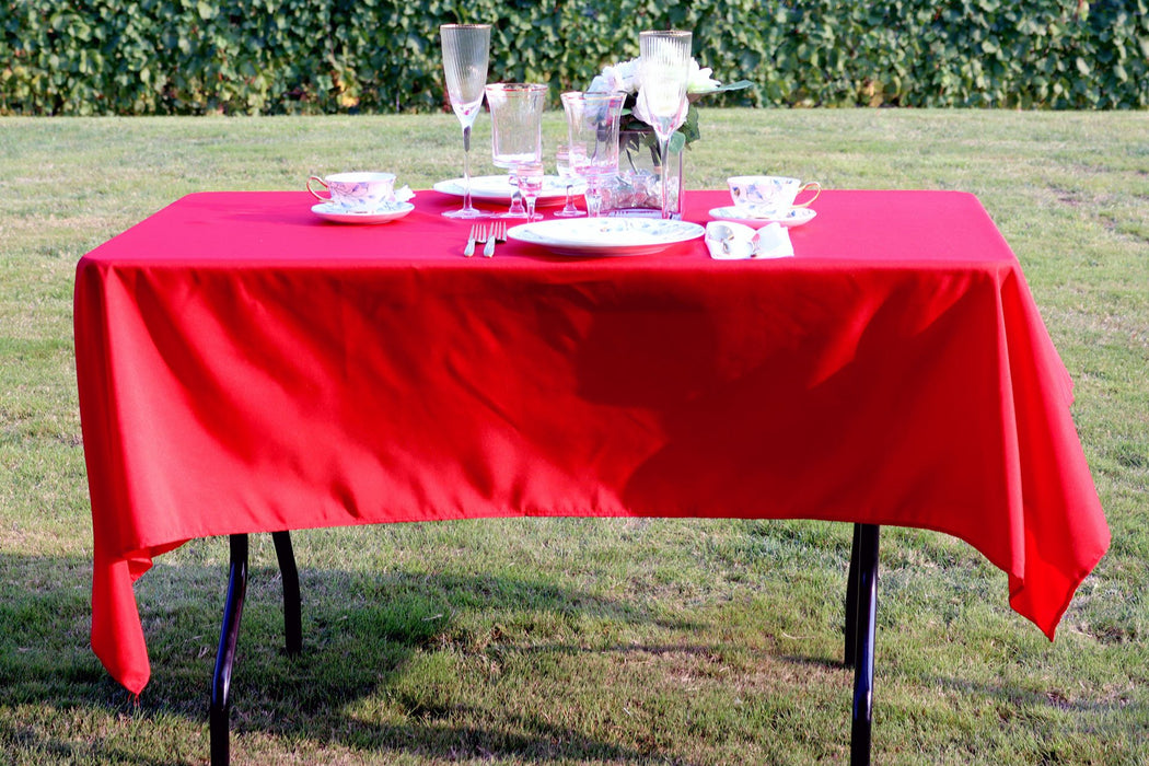 60 x 78 in. Rectangular Polyester Tablecloth Red