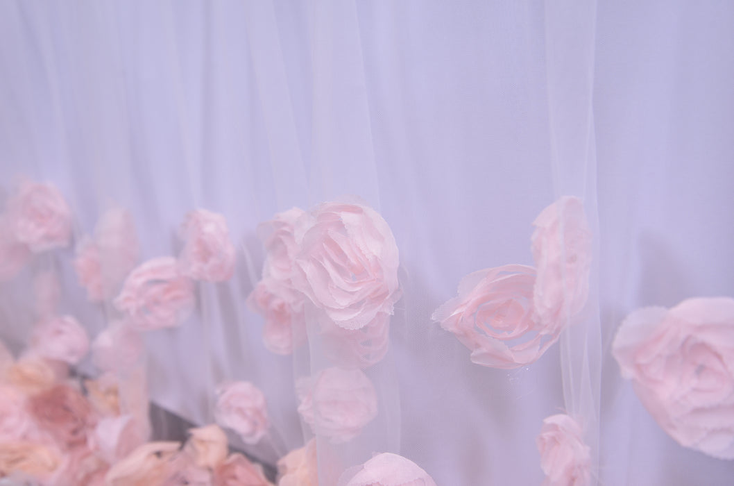 21 ft. Tulle Rose Table Skirt (2 Colors)